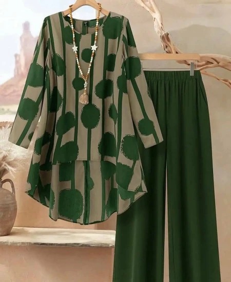 GREEN